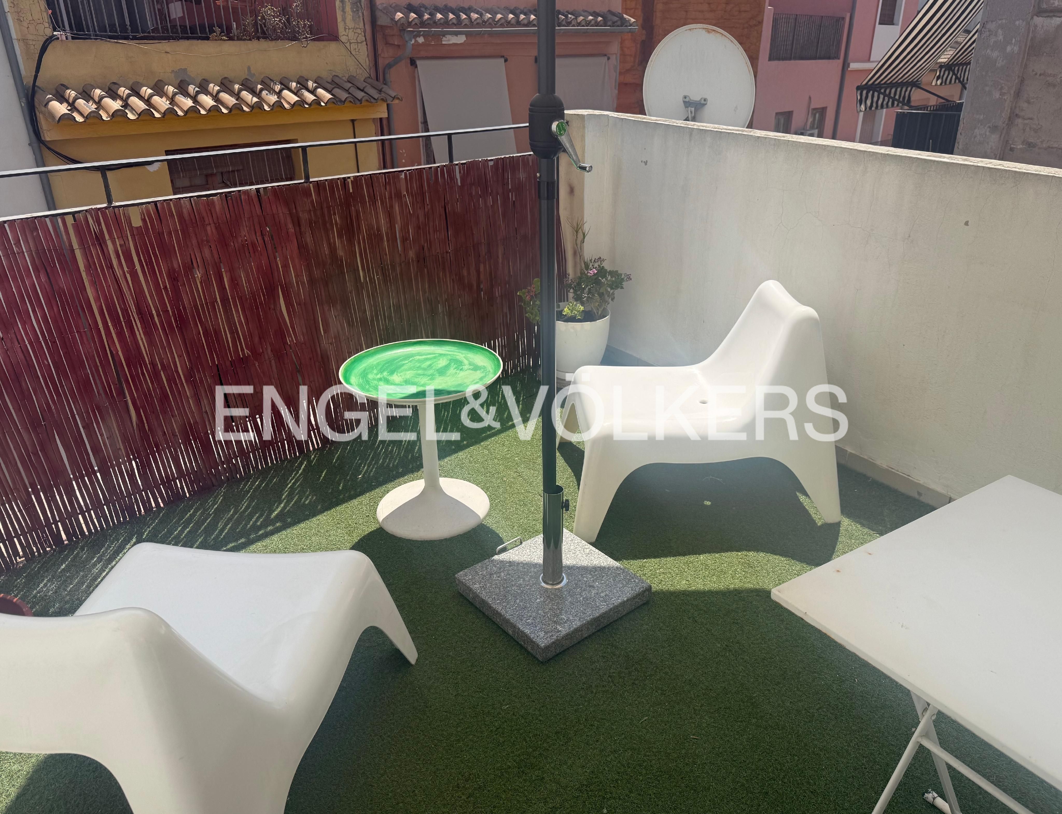 Terrasse von Wohnung zur Miete in  Valencia Capital mit Klimaanlage, Heizung und Terrasse