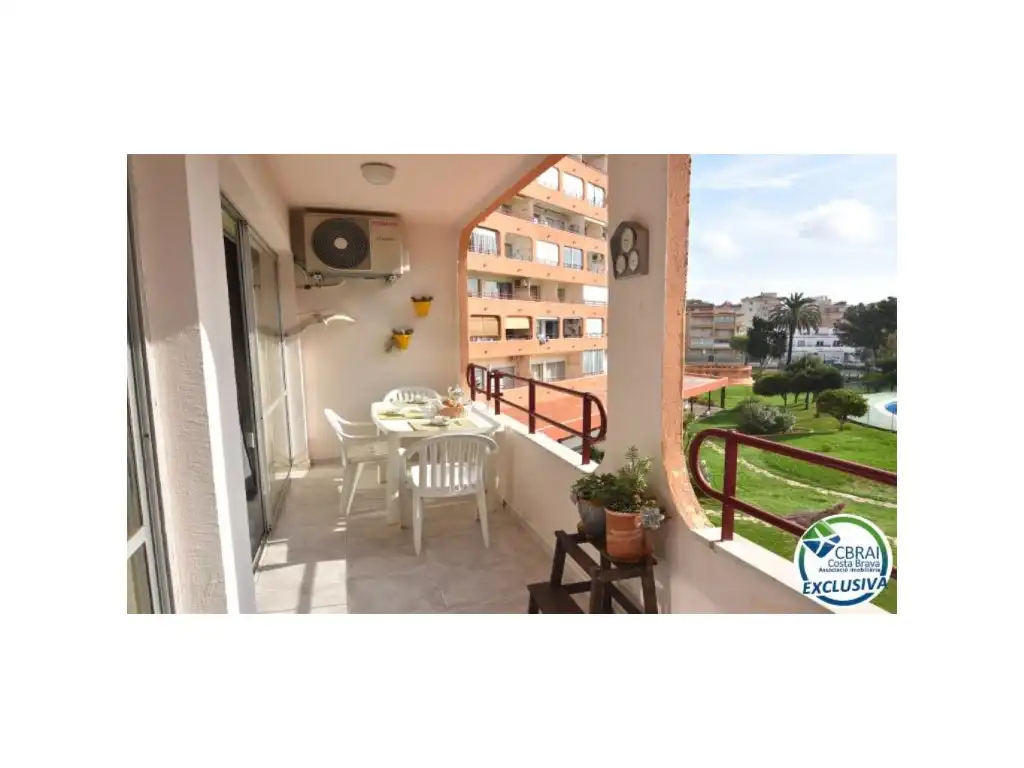 Piso con ascensor en venta en Calle De Ponent 11, imagen 2
