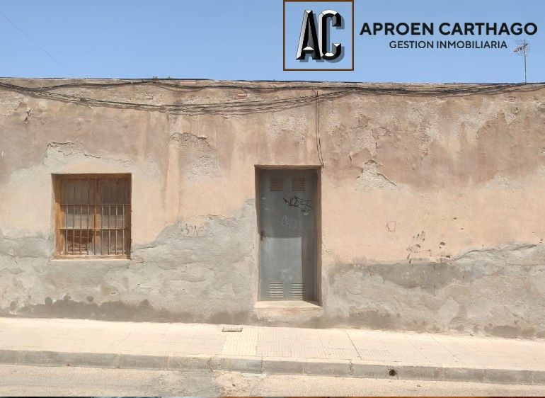 Casa o xalet en venda a Calle Poeta Pelayo, 30, Los Dolores