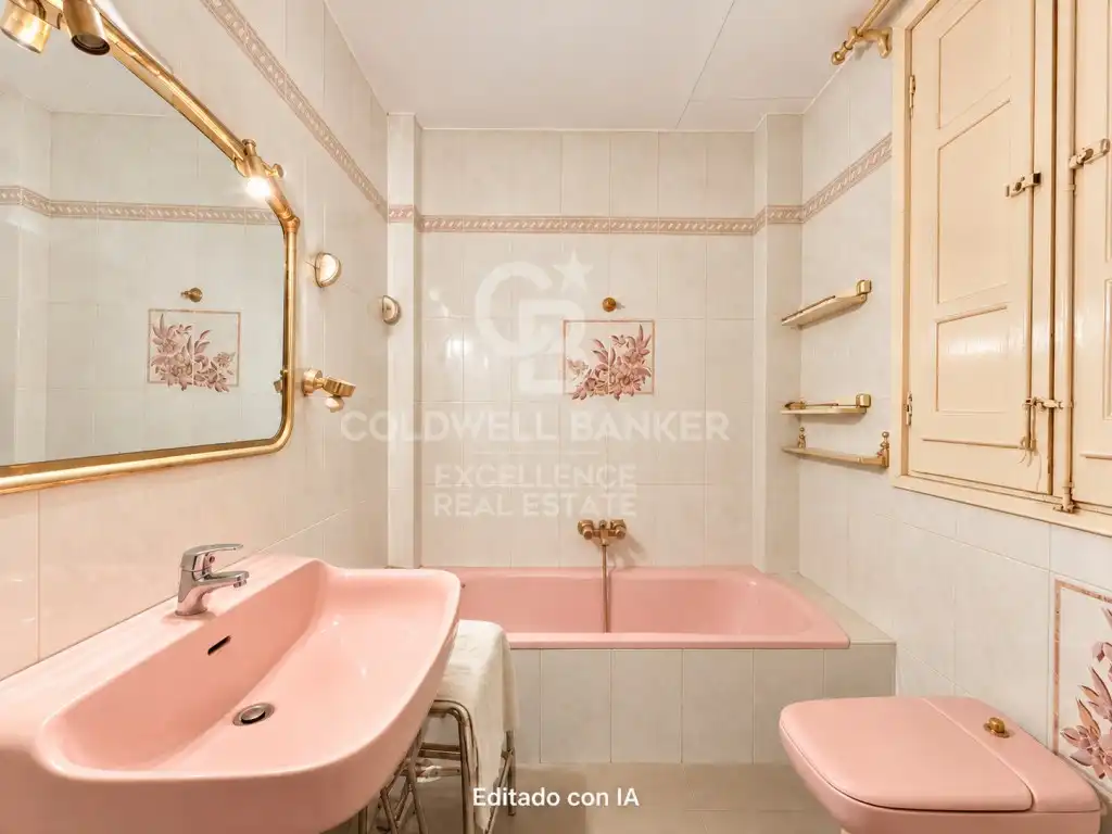 Bathroom of Flat for sale in Ciutat Vella 