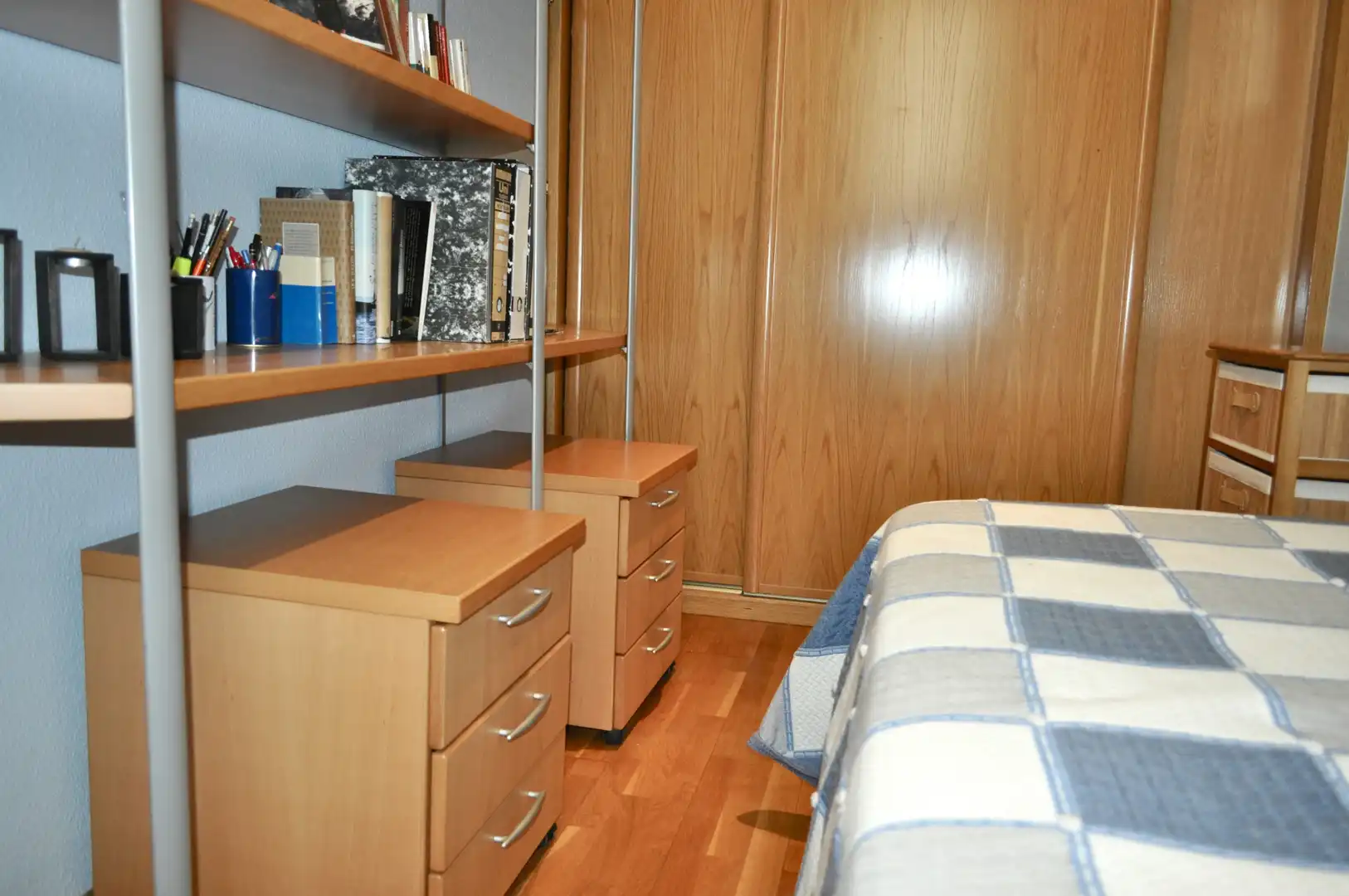 Habitación de Apartamento en venta en Valencia con Aire acondicionado, Calefacción y Horno