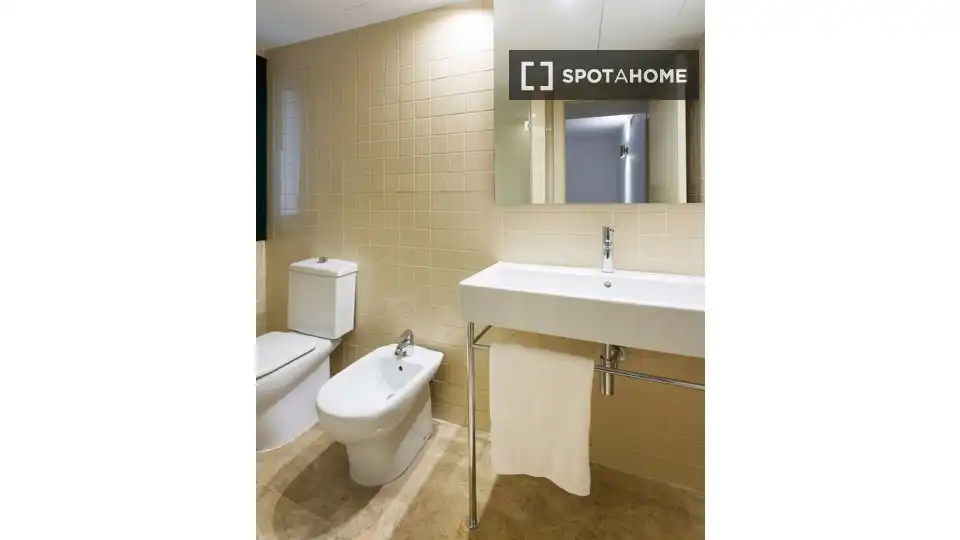 Flat with terrace to rent in Ciutat Vella, imagen 11