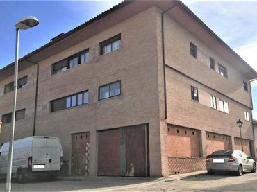 Local comercial en venta en Recas