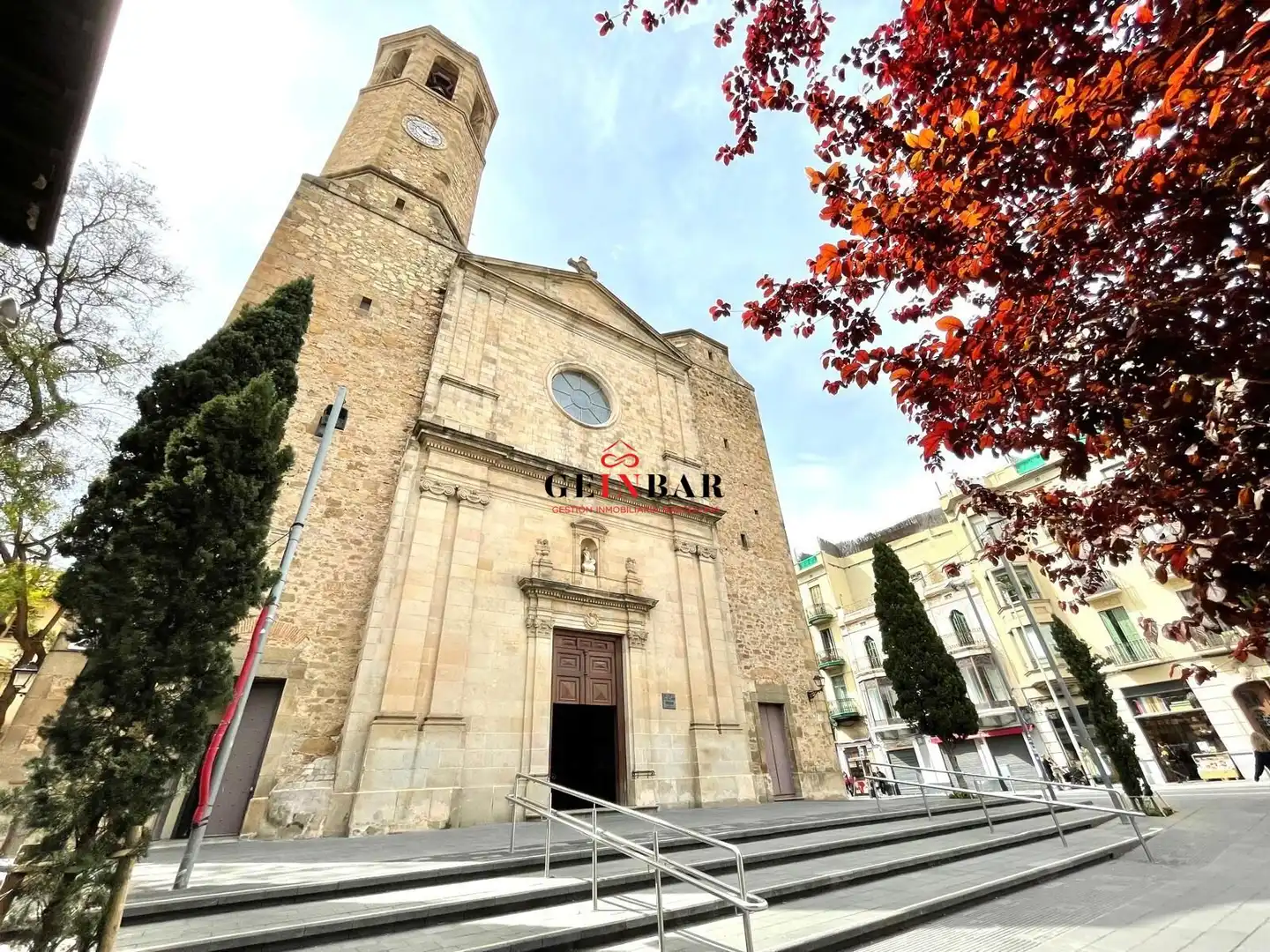 Vista exterior de Planta baja en venta en Barcelona con Trastero y Alarma
