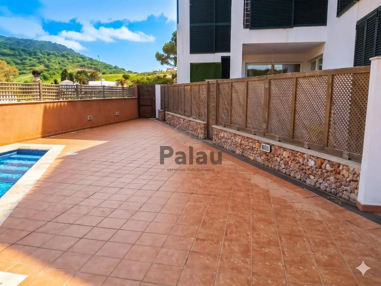 Terrasse von Wohnung zum Verkauf in Ferreries mit Klimaanlage, Terrasse und Gemeinschaftspool