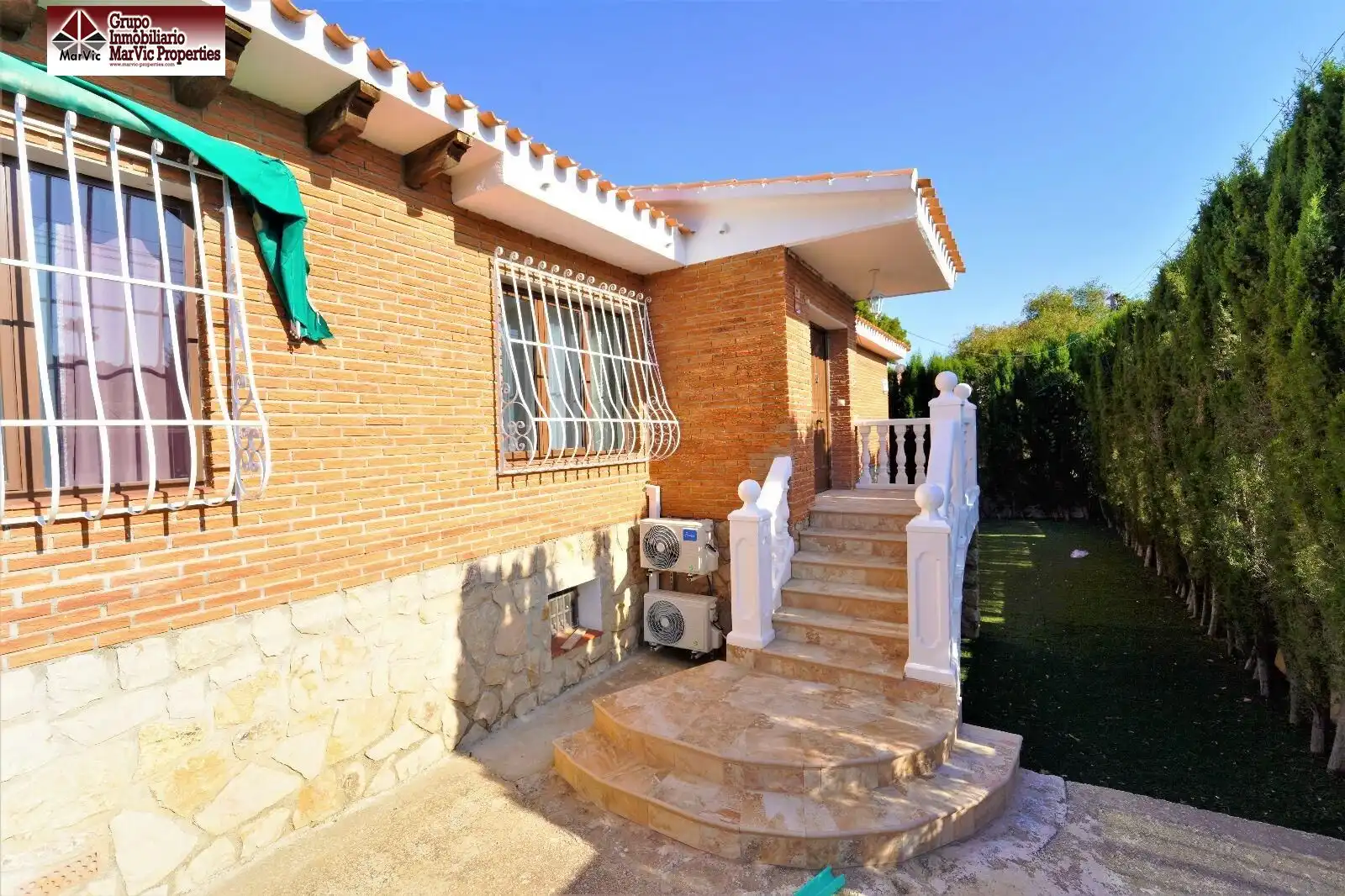 Chalet con piscina en venta en Coloma, imagen 73