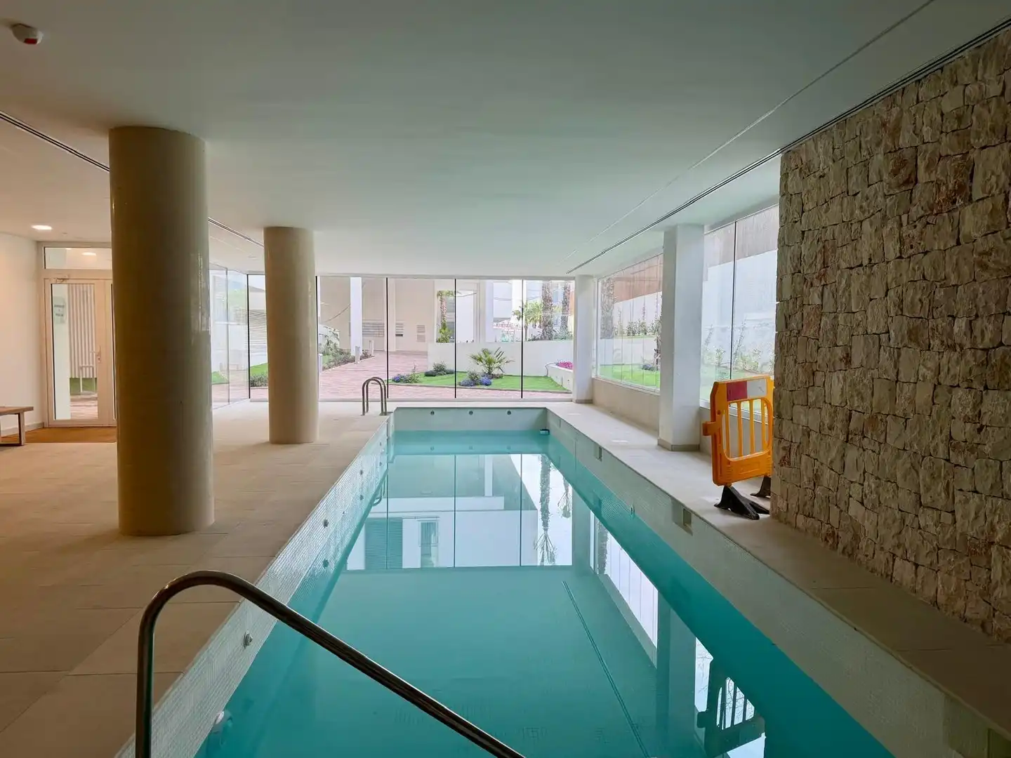 Swimming pool of Apartments for sale in Jávea / Xàbia  with Air Conditioner, Heating and Private garden