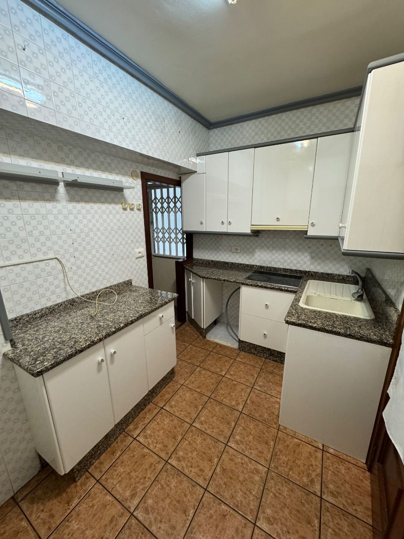 Piso en venta en Carrer Santa Creu, 25, Centro