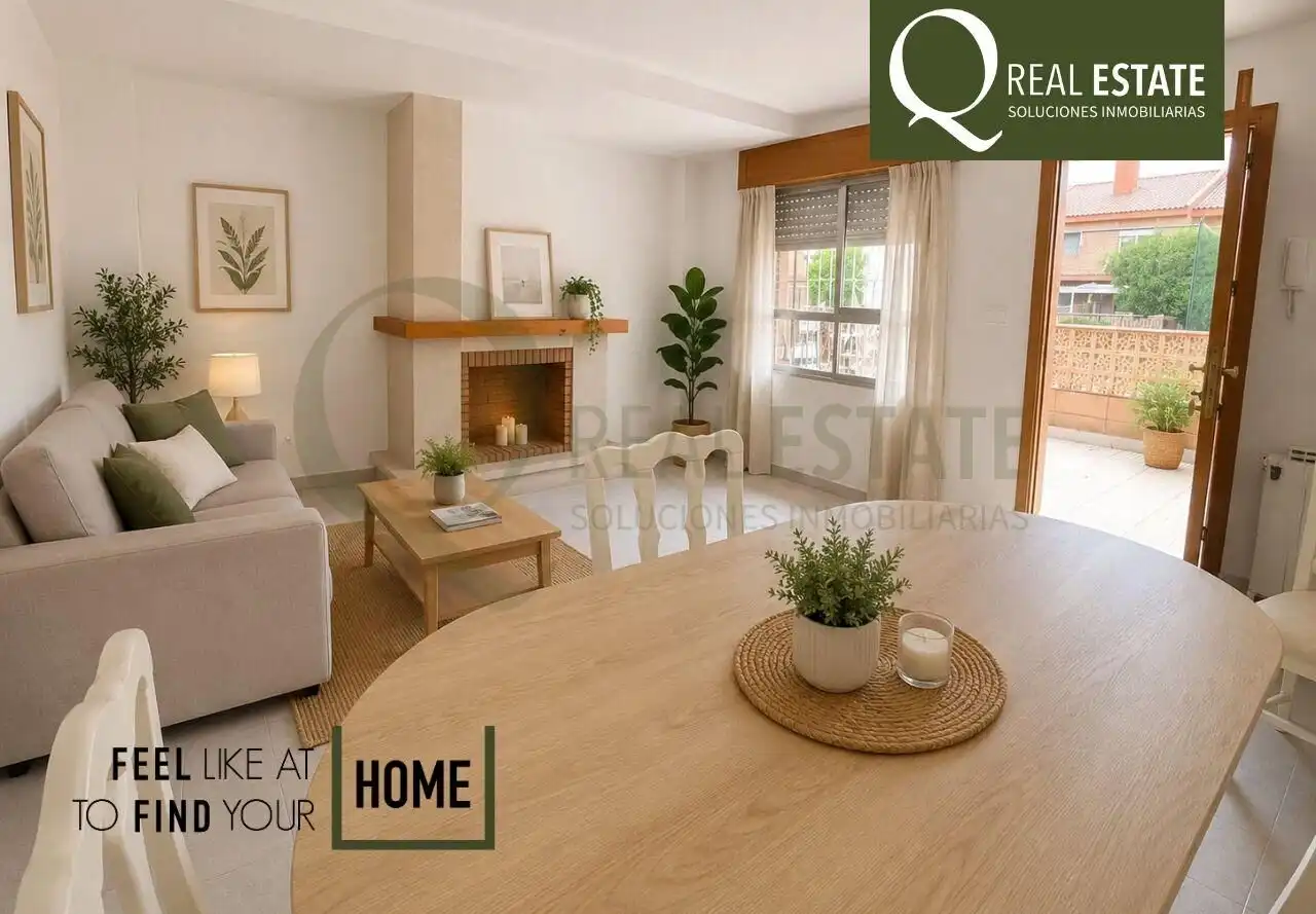 Sala de estar de Casa adosada en venta en Alicante / Alacant con Calefacción, Jardín privado y Terraza