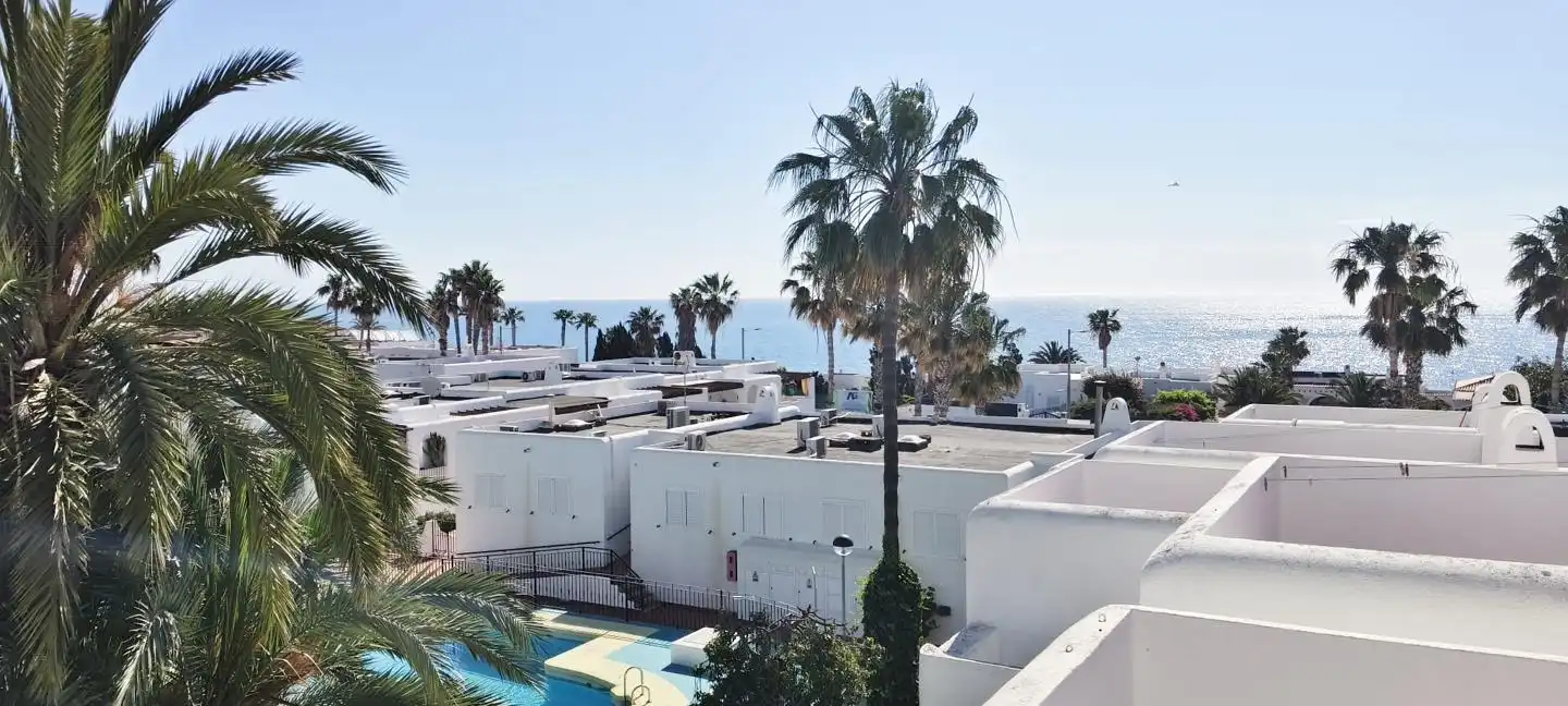Vista exterior de Casa o chalet en venta en Mojácar con Terraza y Piscina comunitaria