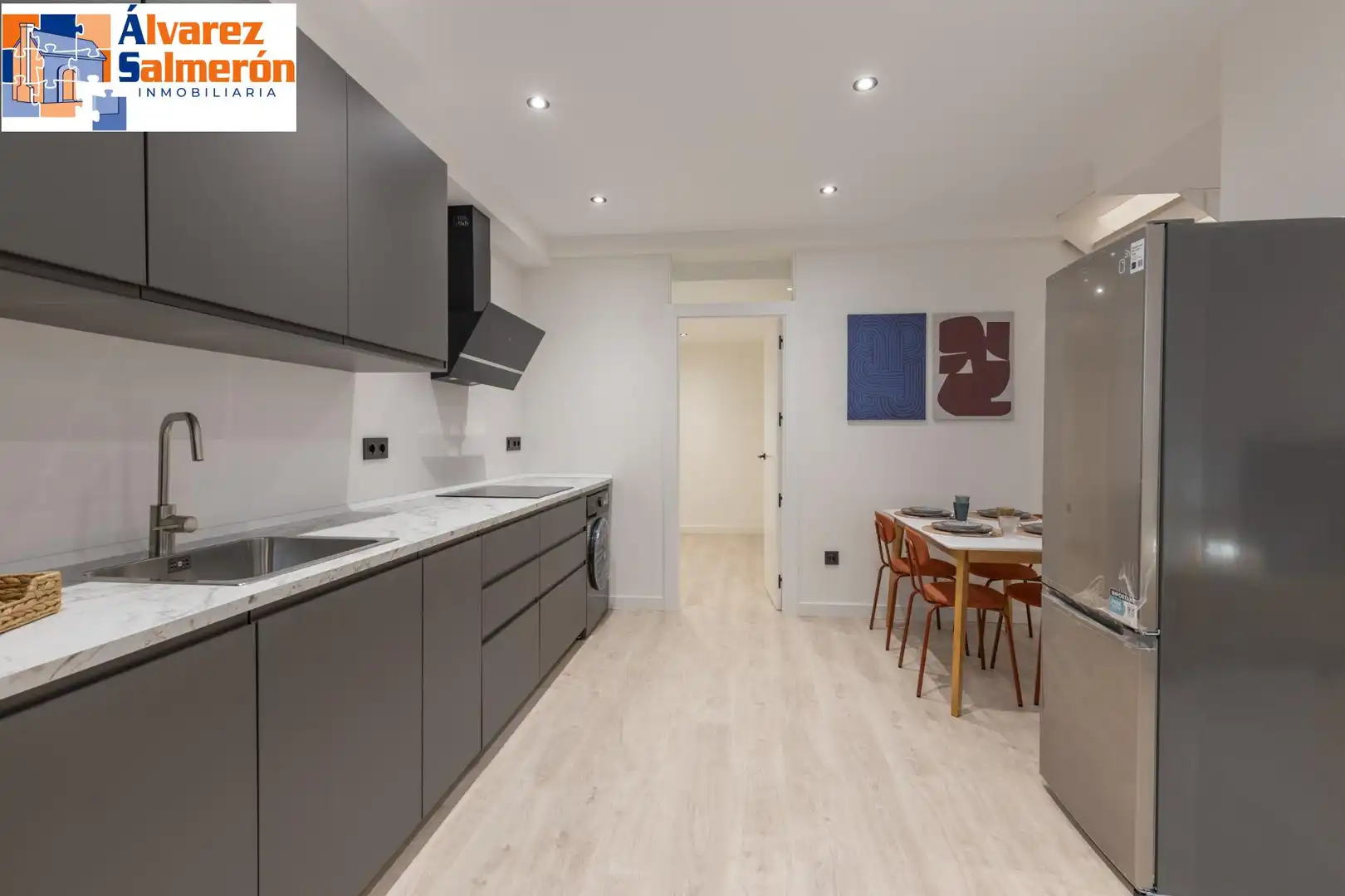 Cuina de Pis en venda en Granada amb Aire condicionat i Calefacció