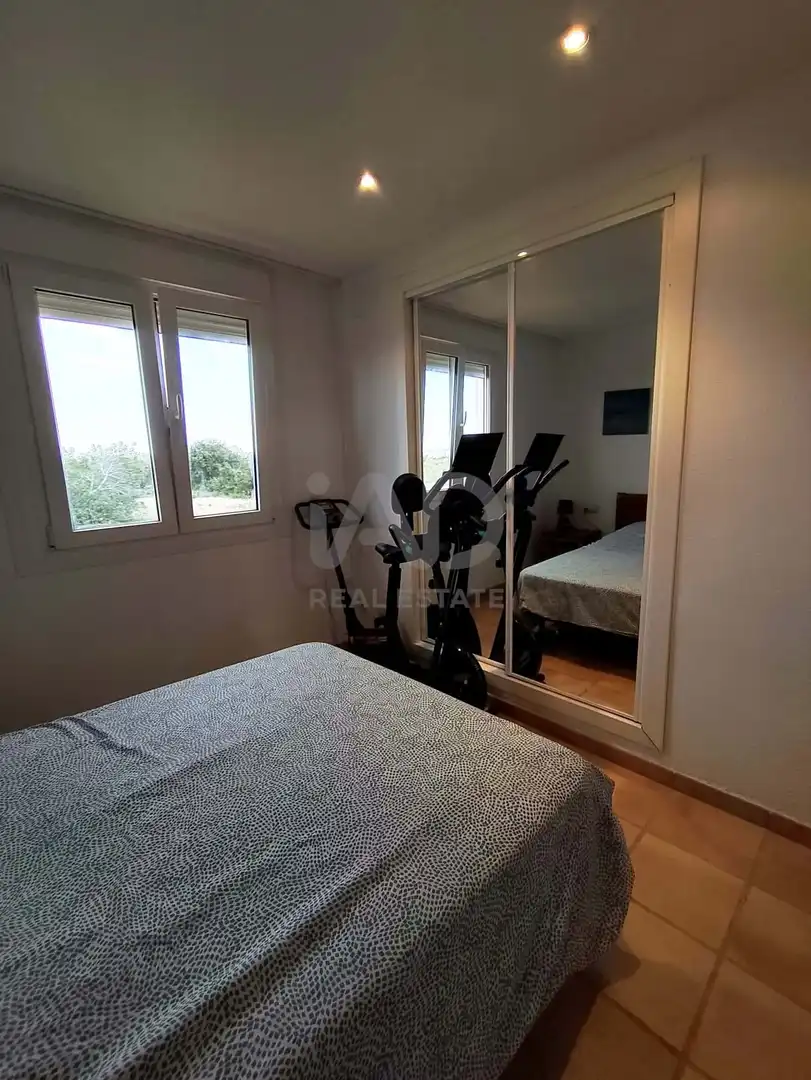Schlafzimmer von Dachboden zum Verkauf in San Jorge / Sant Jordi mit Klimaanlage, Terrasse und Schwimmbad