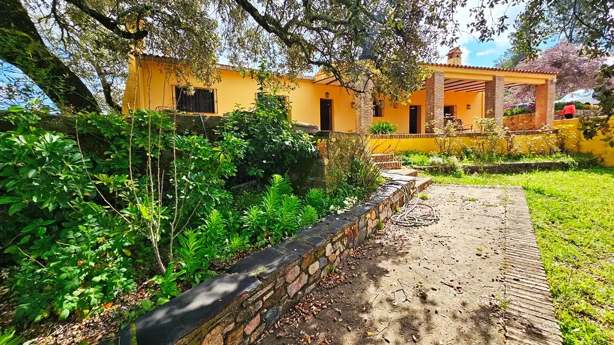 Vista exterior de Finca rústica en venta en Cortegana con Jardín privado, Terraza y Piscina