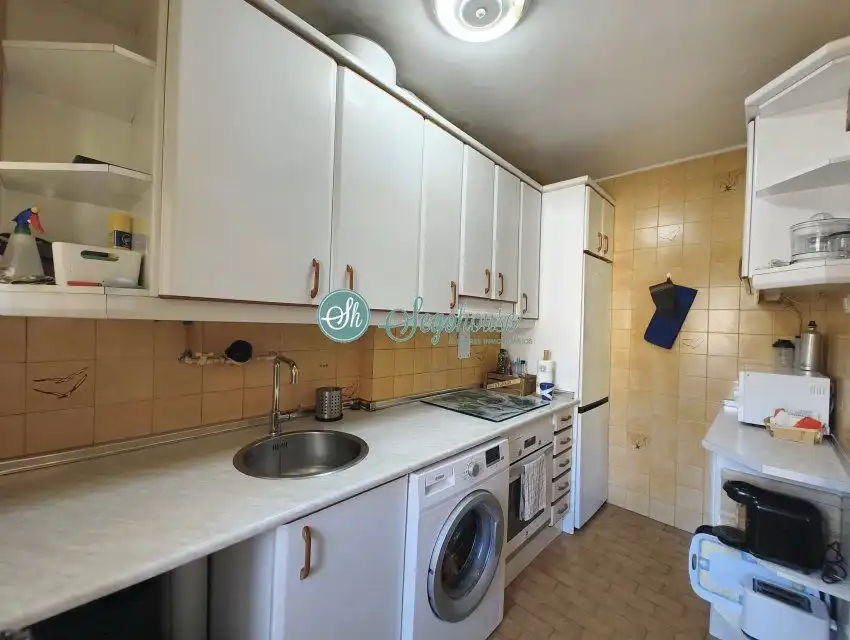 Cocina de Piso en venta en Segovia con Calefacción, Parquet y Terraza