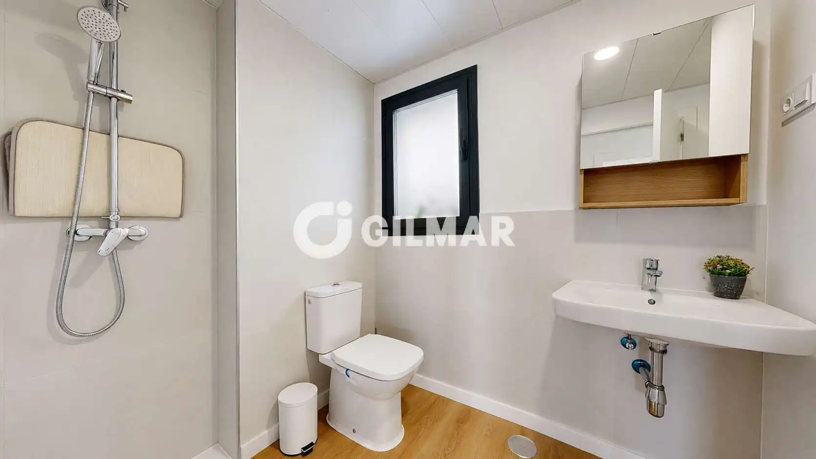 Bathroom of Flat for sale in Santangelo