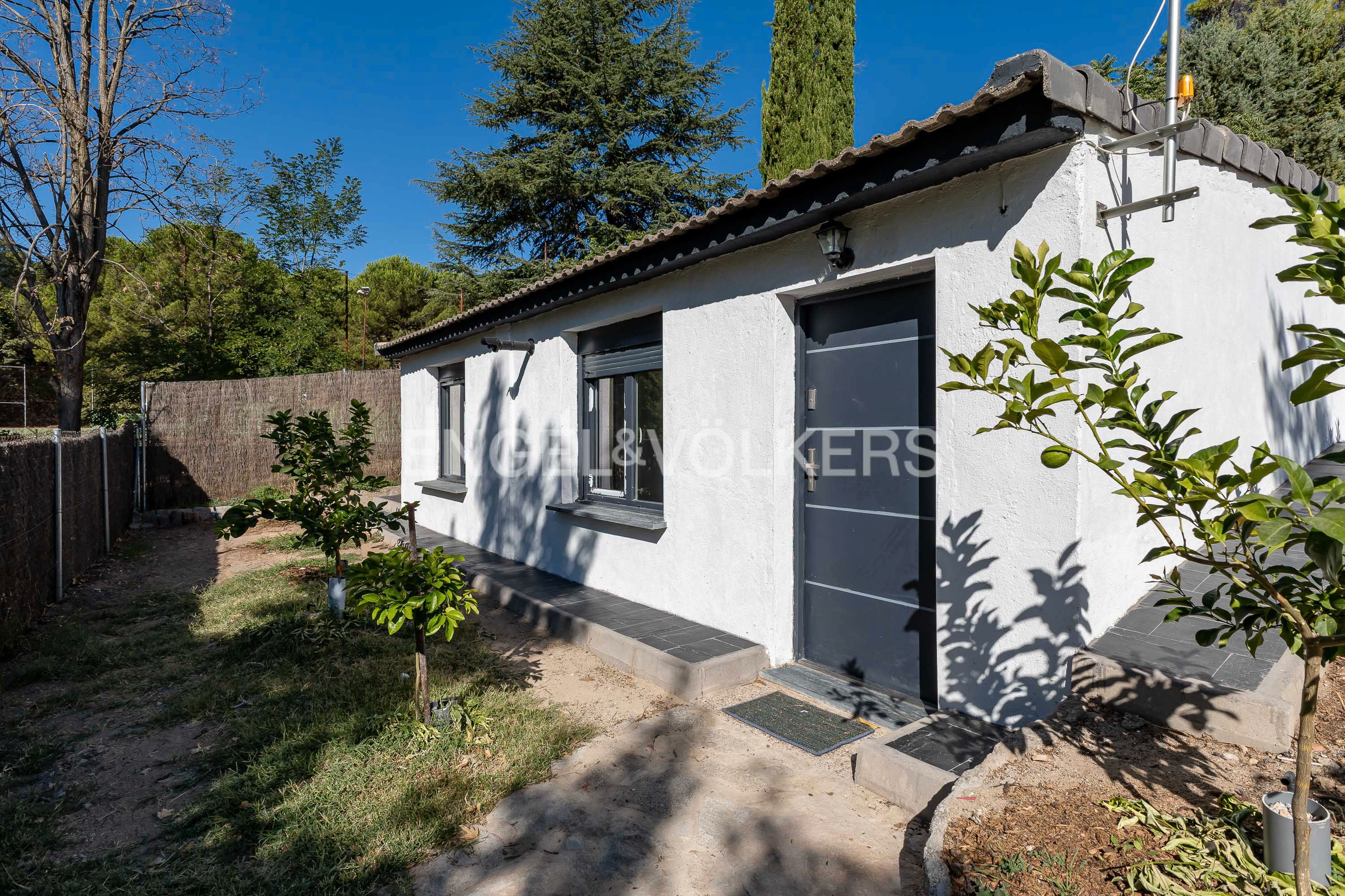 Exterior view of House or chalet to rent in Torrelodones  with Heating, Private garden and Terrace