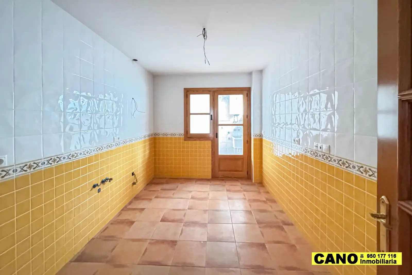 Cocina de Piso en venta en Lucainena de las Torres con Terraza