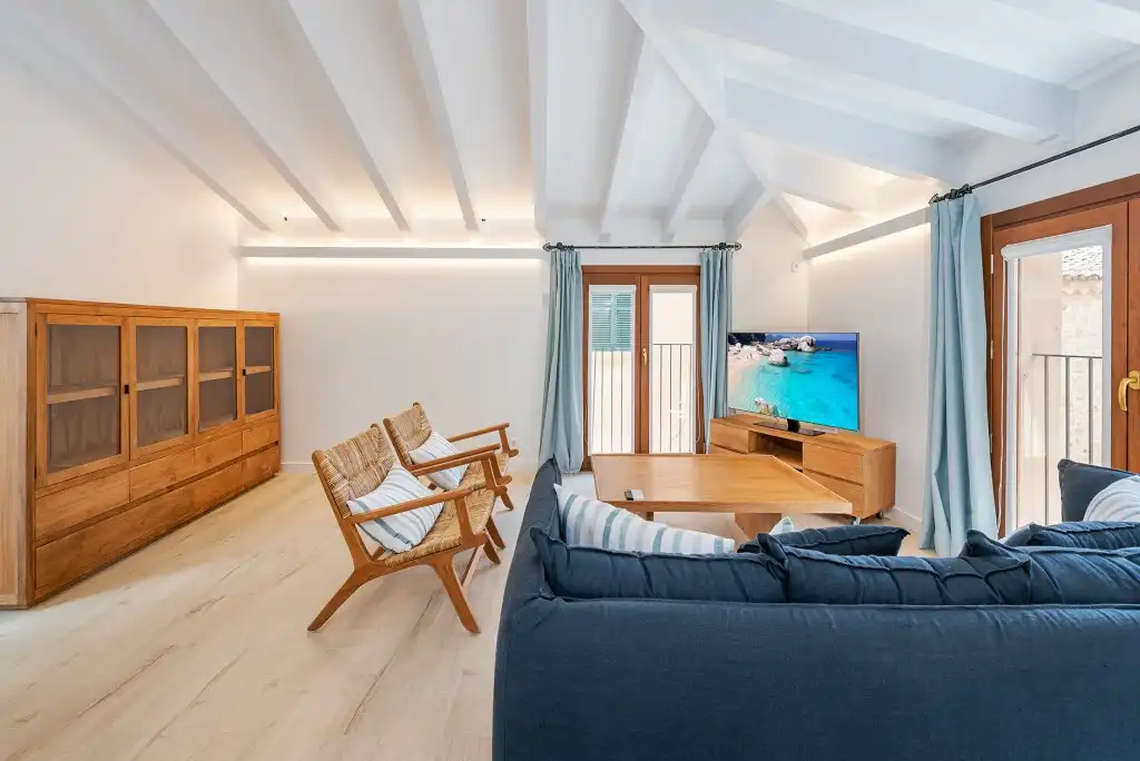 Sala d'estar de Apartament en venda en Pollença amb Aire condicionat, Moblat i Internet