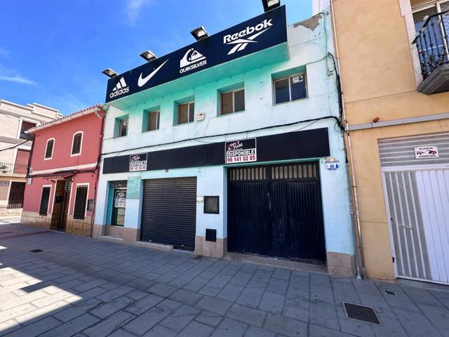 Local comercial en Alquiler en Emperador - AV BARCELONA en Emperador