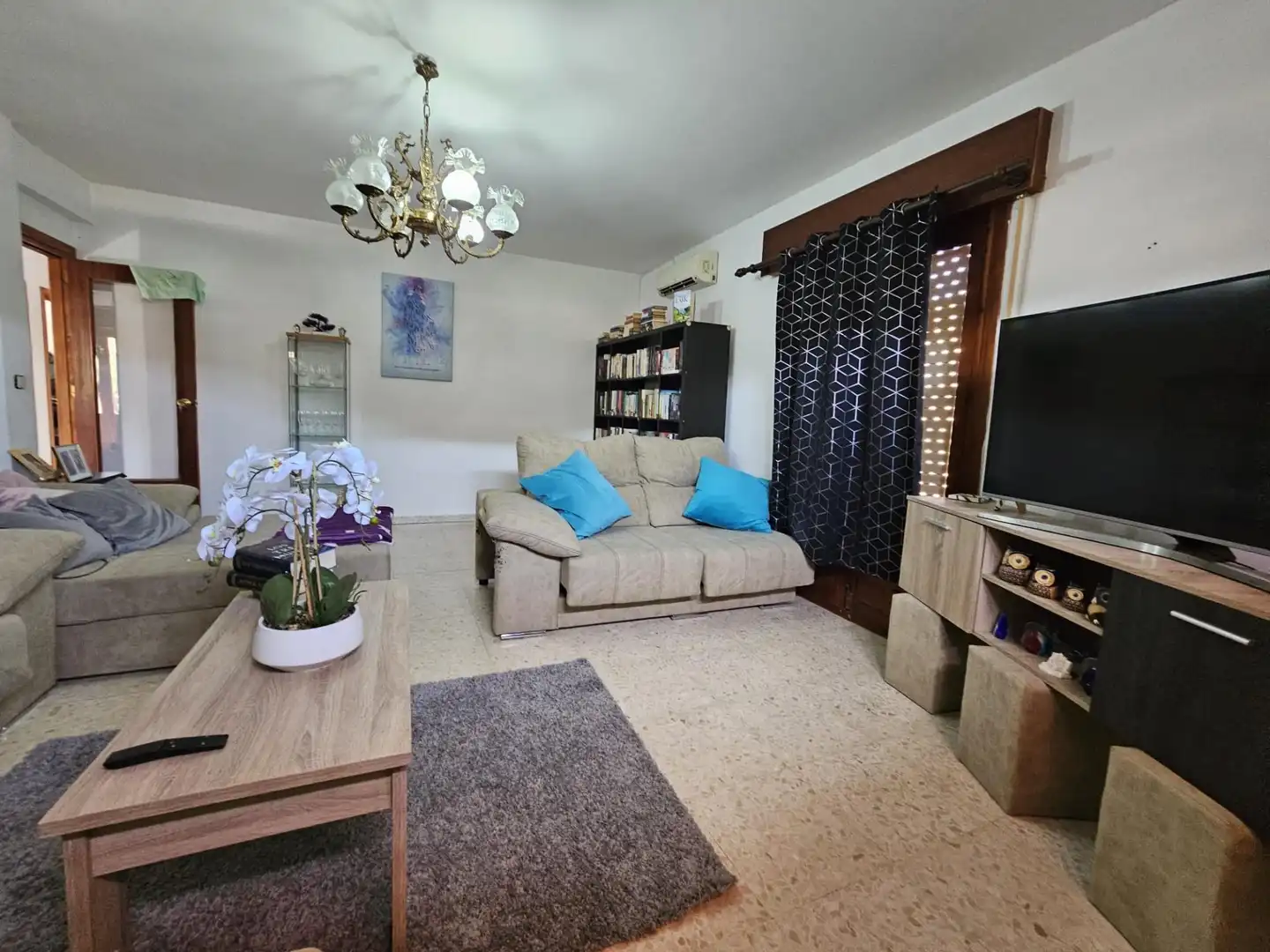 Sala de estar de Finca rústica en venta en Antequera con Aire acondicionado, Calefacción y Amueblado