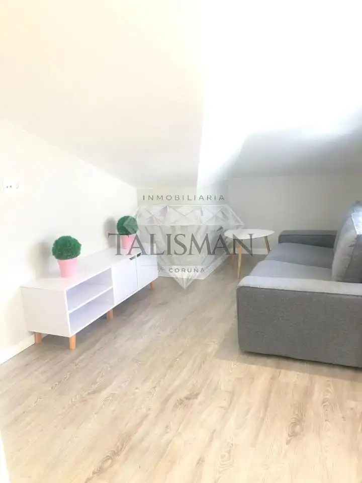 Habitación de Piso de alquiler en Nigrán con Terraza y Amueblado