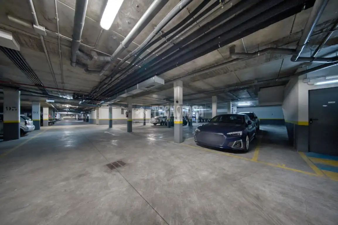 Parking of Garage for rent in Valladolid