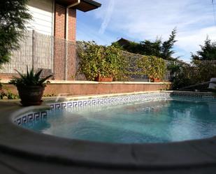 Swimming pool of House or chalet for sale in Ortuella  with Terrace and Balcony