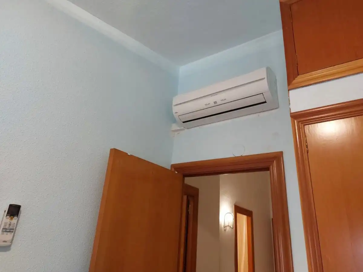 Habitación de Casa o chalet en venta en Benicasim / Benicàssim con Aire acondicionado, Calefacción y Terraza