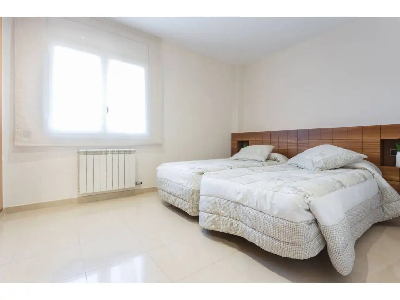Habitación de Casa o chalet de alquiler en Quart con Aire acondicionado, Calefacción y Jardín privado