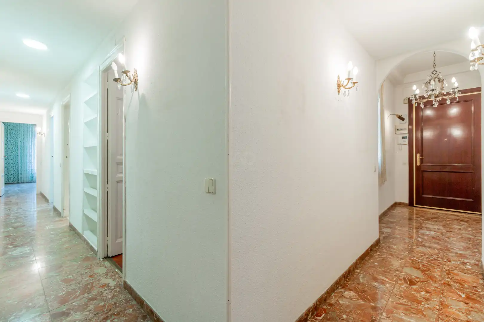Piso en venta en Madrid con Calefacción y Terraza
