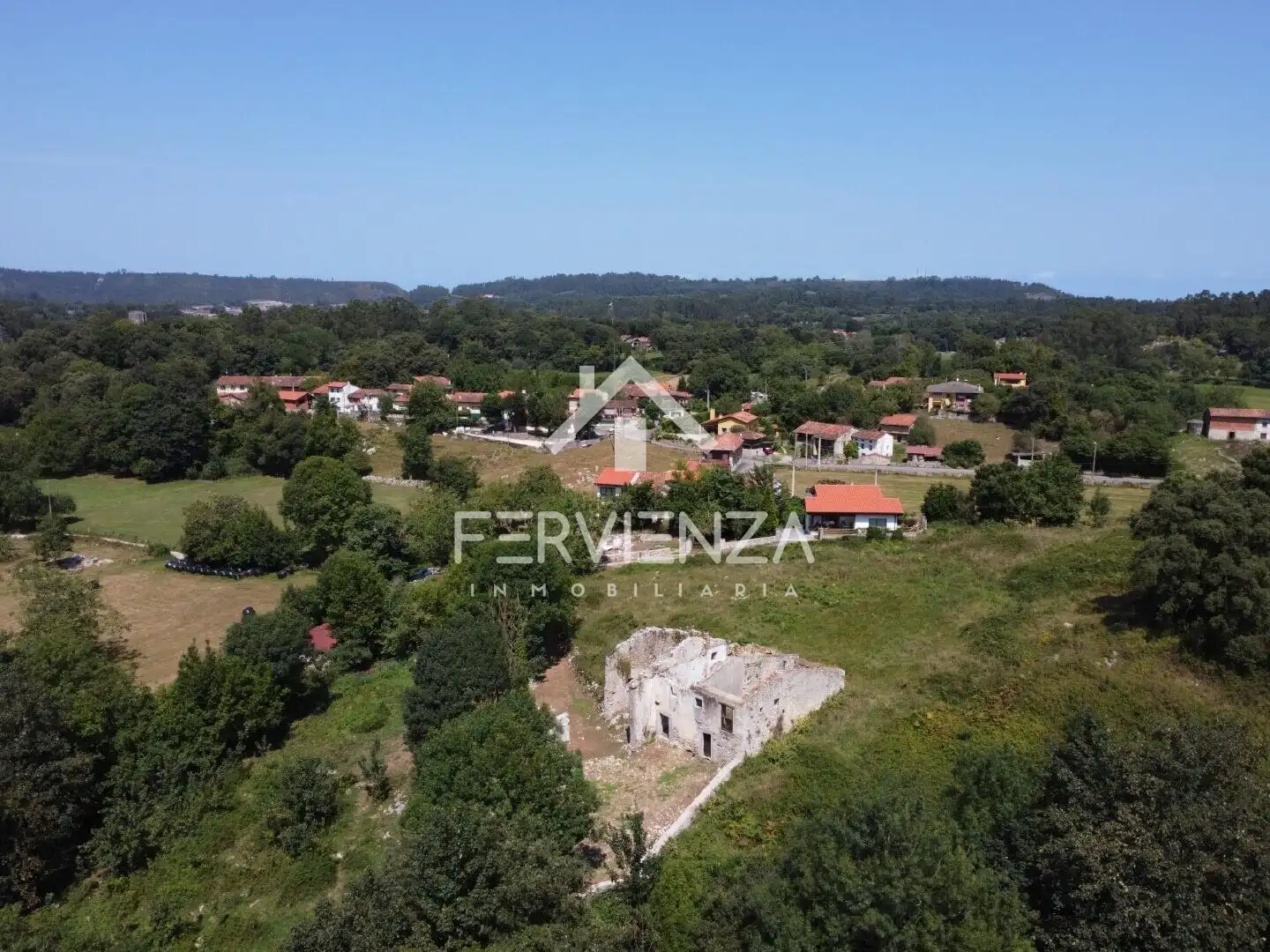 Houses for sale in Posada - Barro