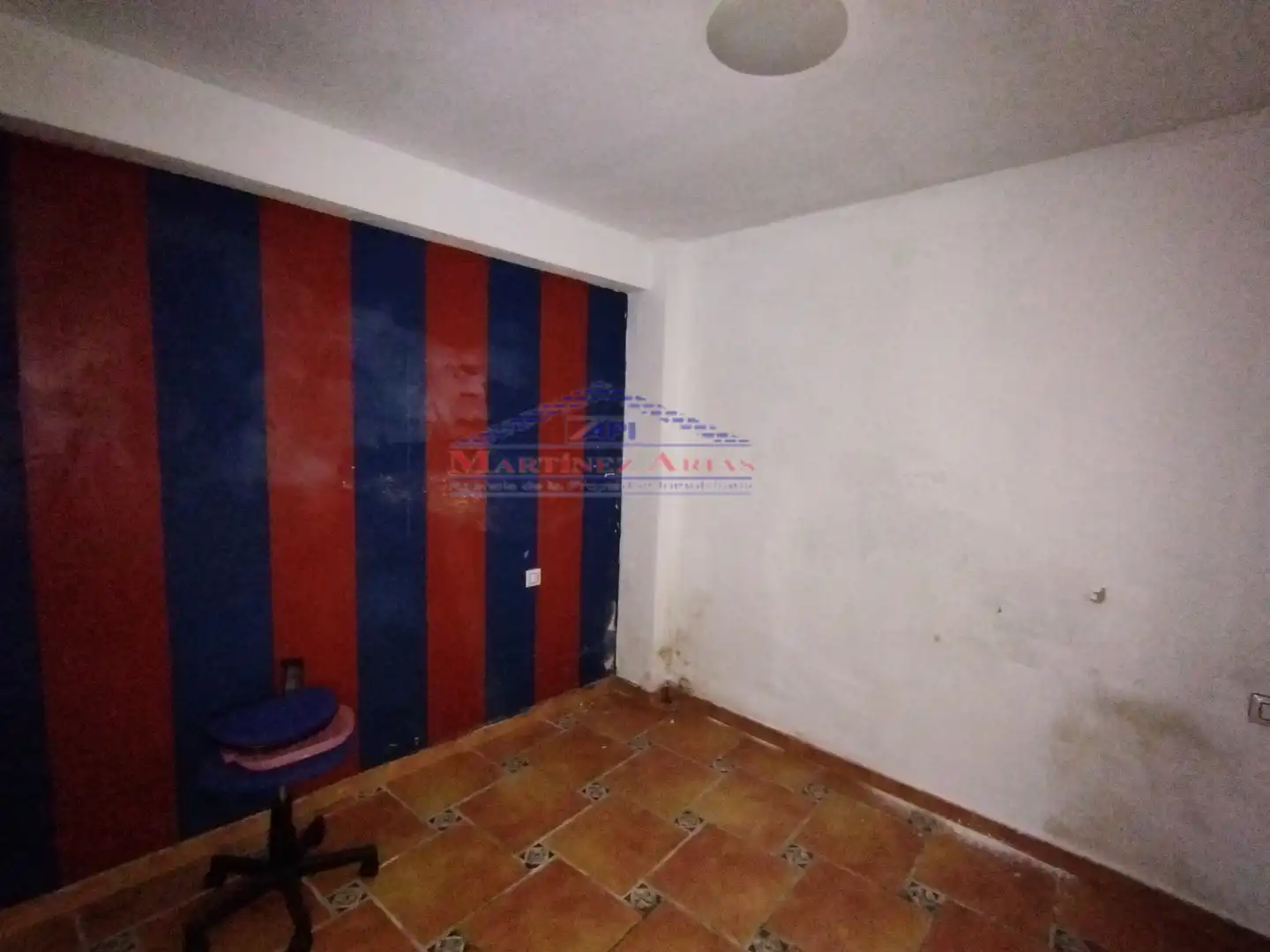 Casa adosada en venda en Cambil amb Terrassa