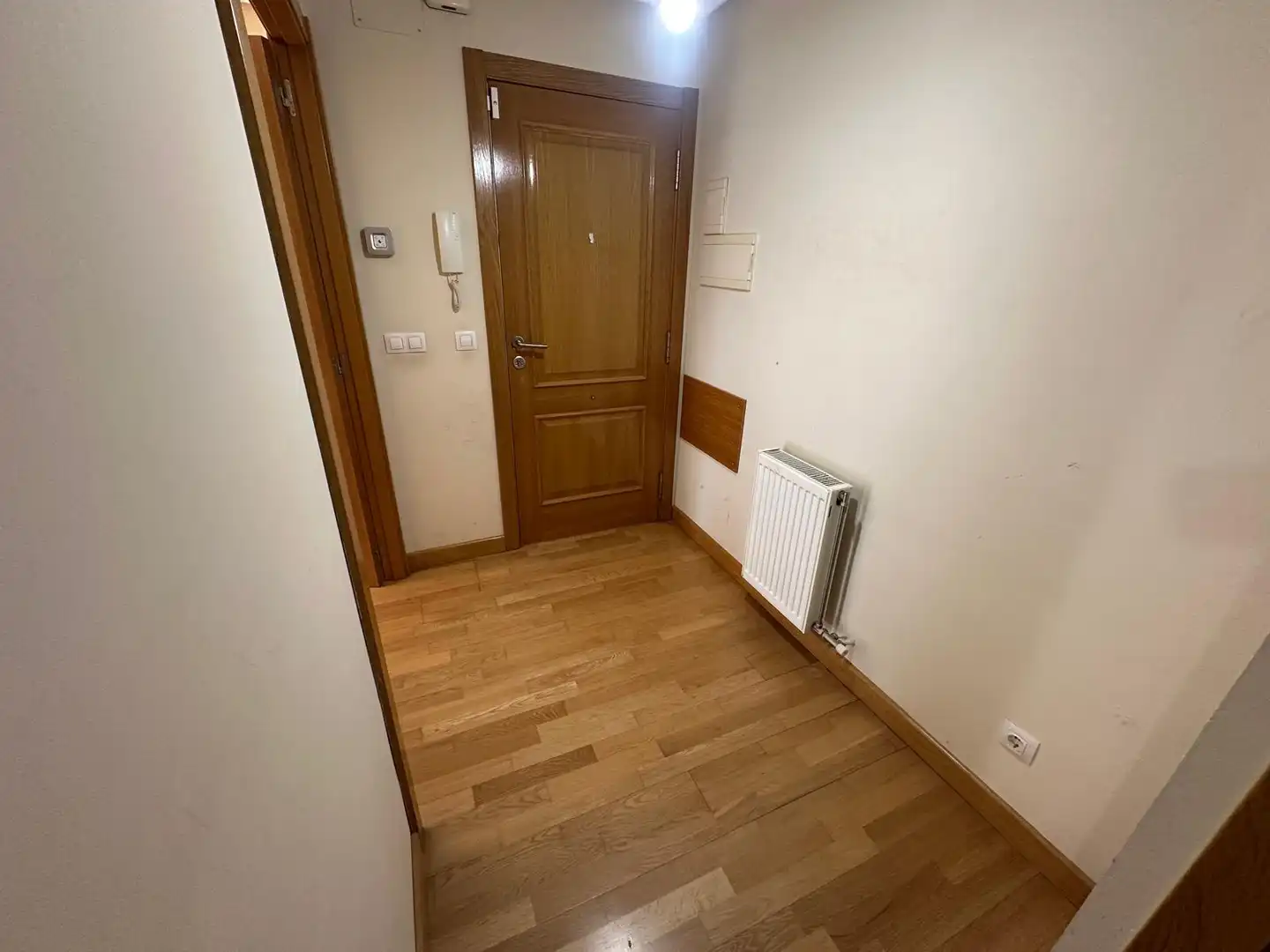Apartament en venda en Burgos amb Calefacció, Traster i Balcó