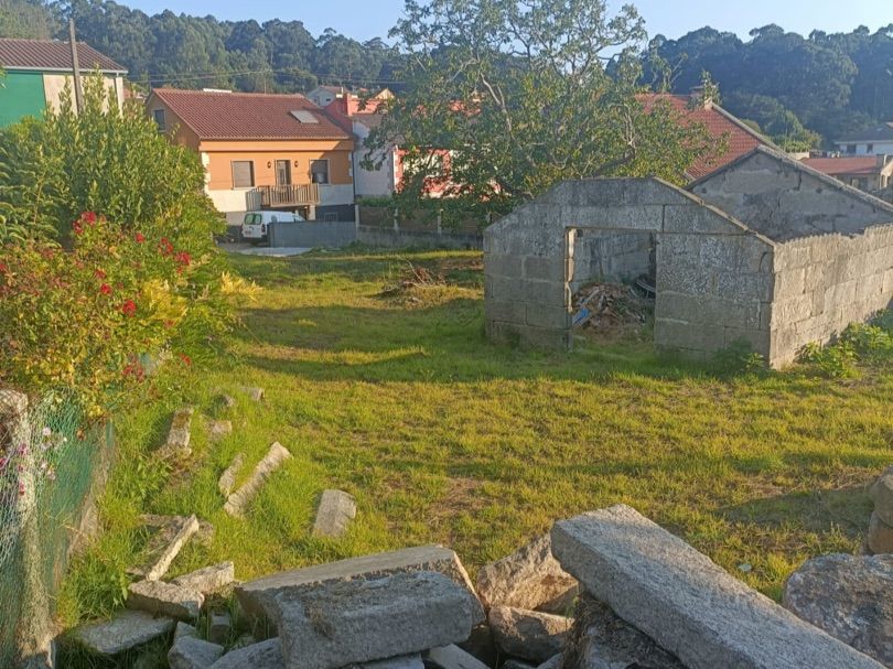 Land for sale in Bueu