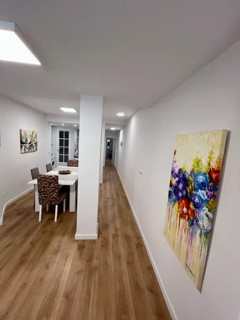 Wohnung zur Miete in Valencia mit Klimaanlage, Heizung und Terrasse