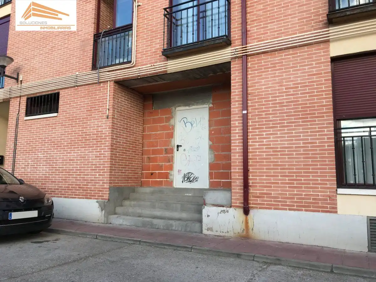 Gewerbefläche zum Verkauf in Calle Enrique Granados 11