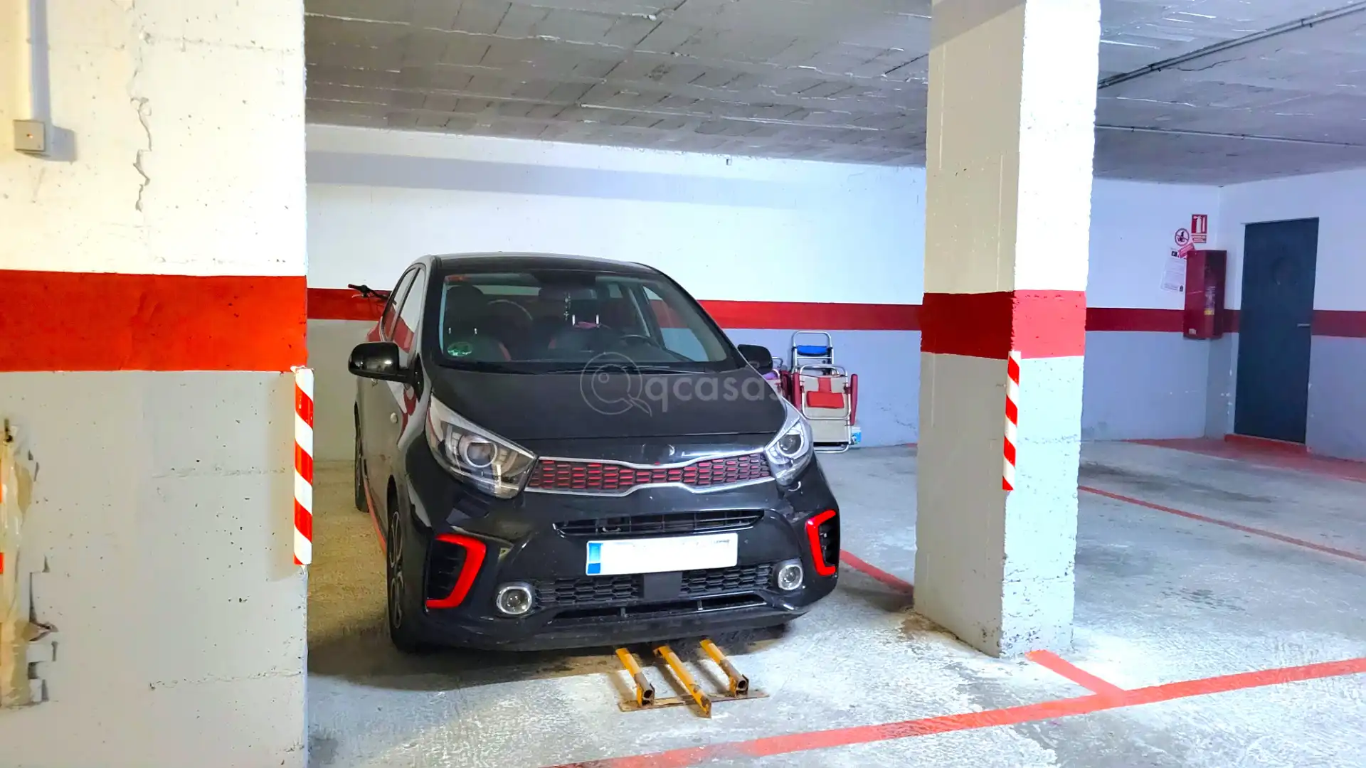 Parking of Flat for sale in Benalmádena  with Air Conditioner, Heating and Terrace