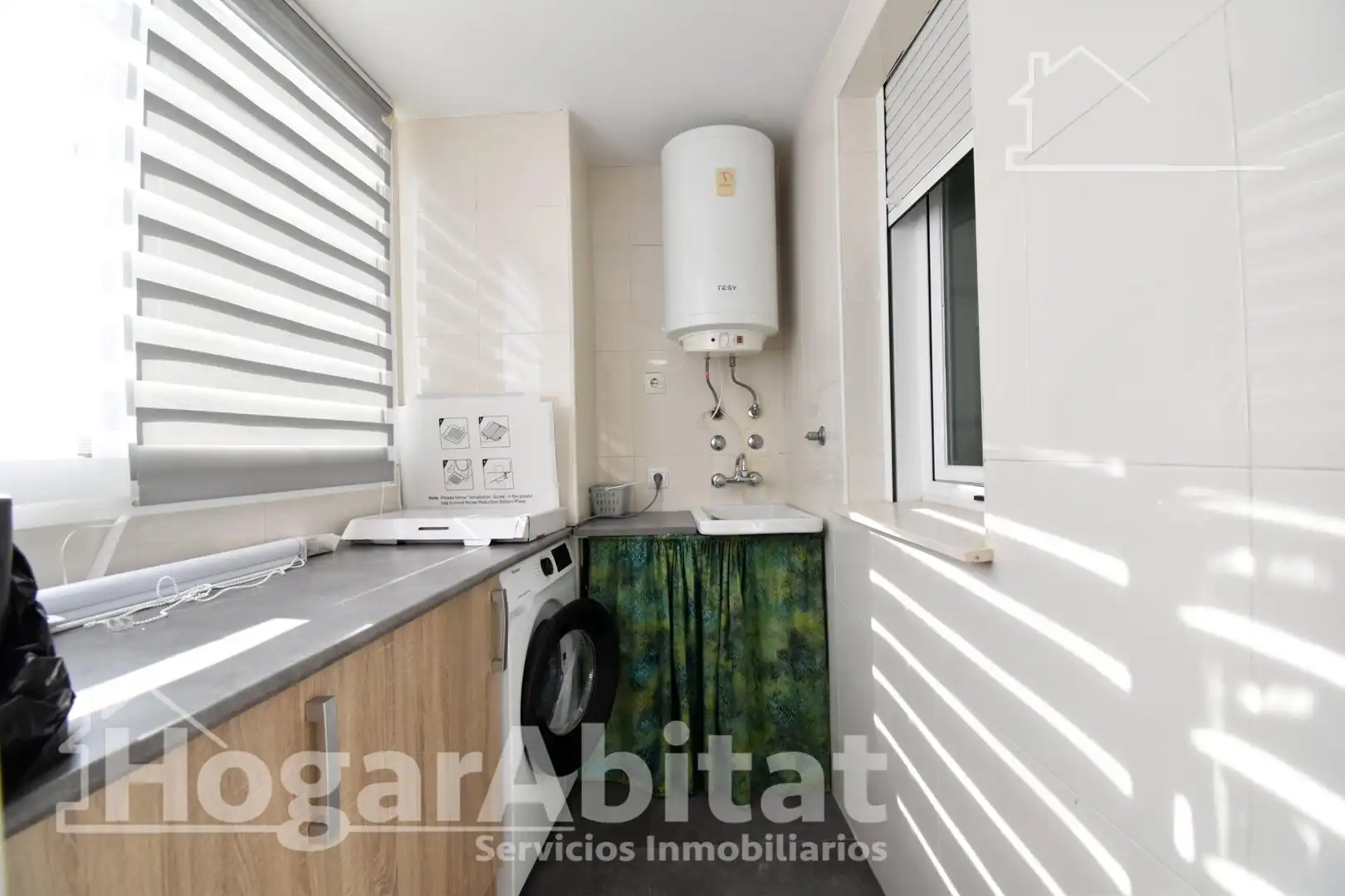 Dormitori de Casa adosada en venda en Guardamar de la Safor amb Terrassa, Traster i Balcó