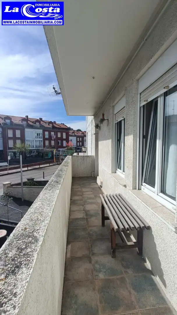 Vista exterior de Piso en venta en Ribamontán al Mar con Calefacción, Terraza y Horno