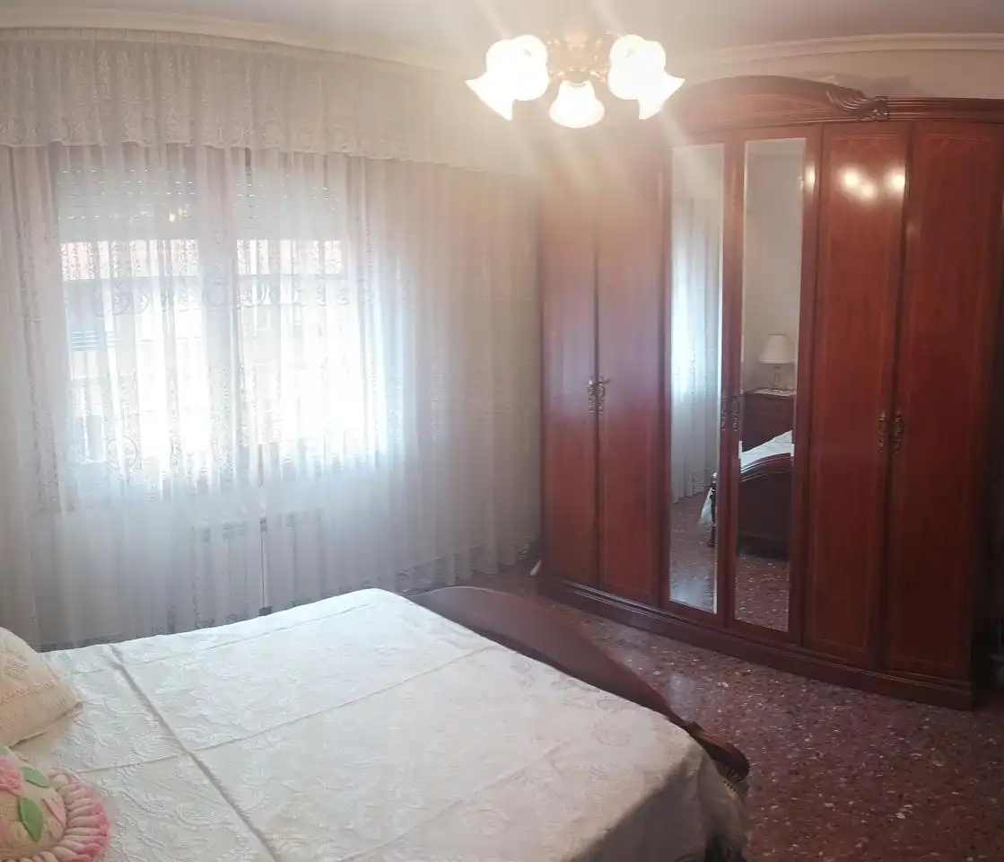 Flat with lift to rent in Calle Glen Ellyn, imagen 13