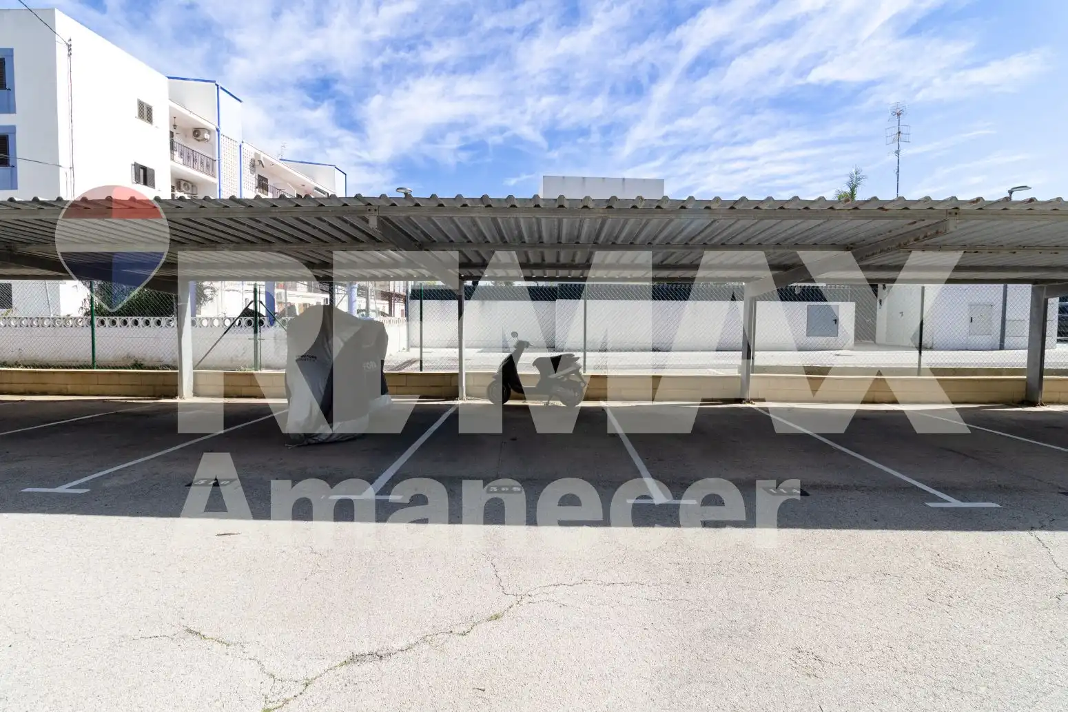 Parking of Flat for sale in Dénia  with Private garden and Terrace