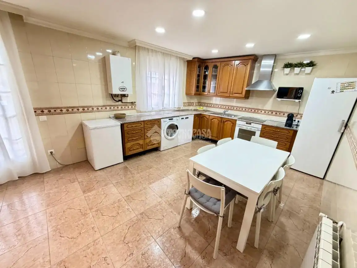 Cocina de Piso en venta en Ajalvir con Aire acondicionado, Calefacción y Balcón