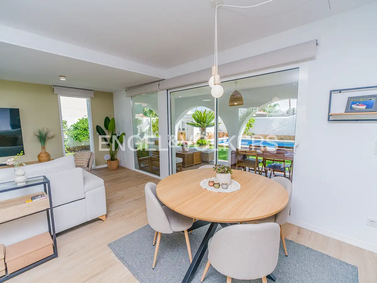 Terraza de Casa o chalet en venta en Sant Joan d'Alacant con Aire acondicionado, Calefacción y Jardín privado
