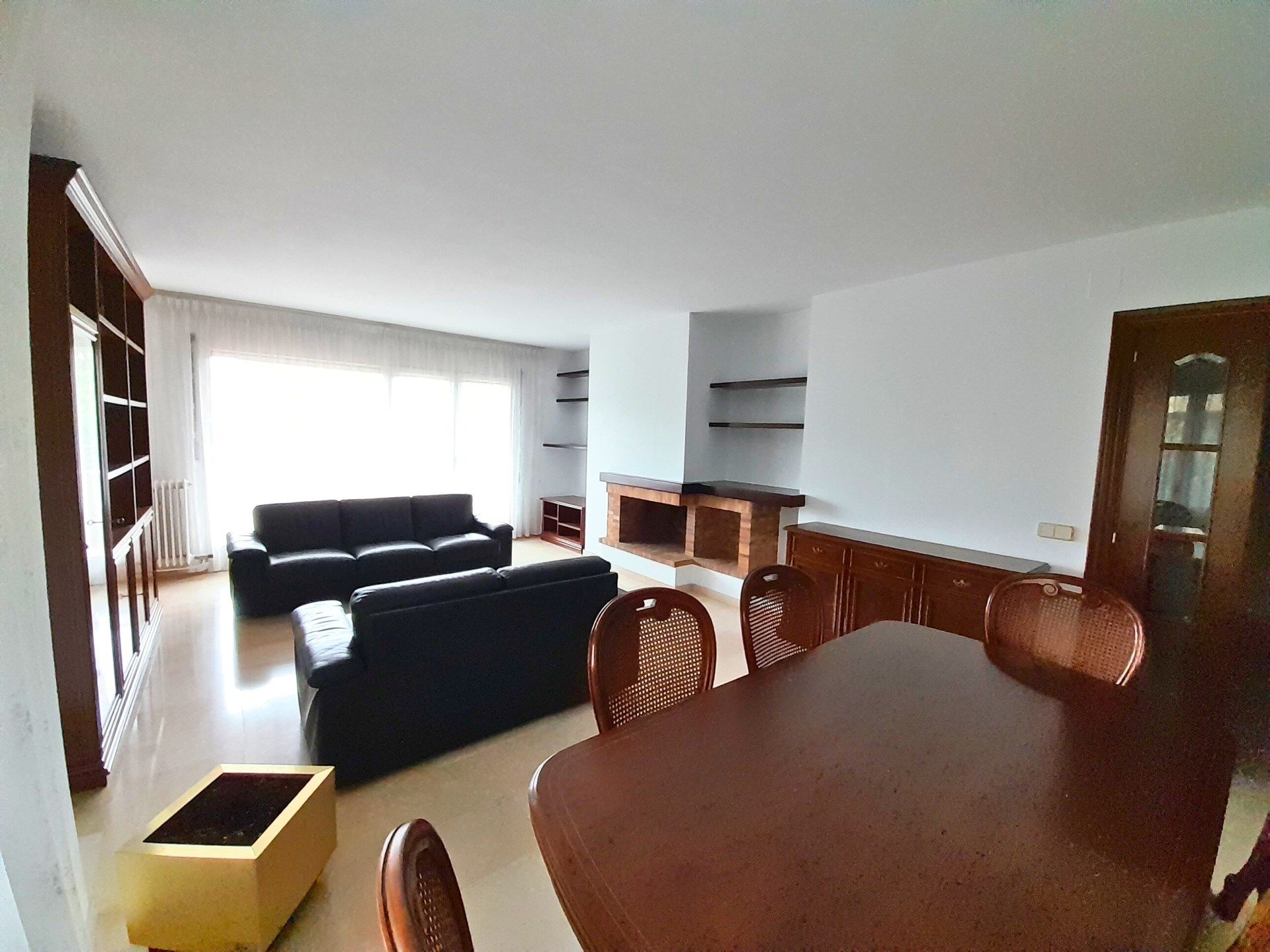 Living room of Flat for sale in Olot  with Air Conditioner, Heating and Terrace