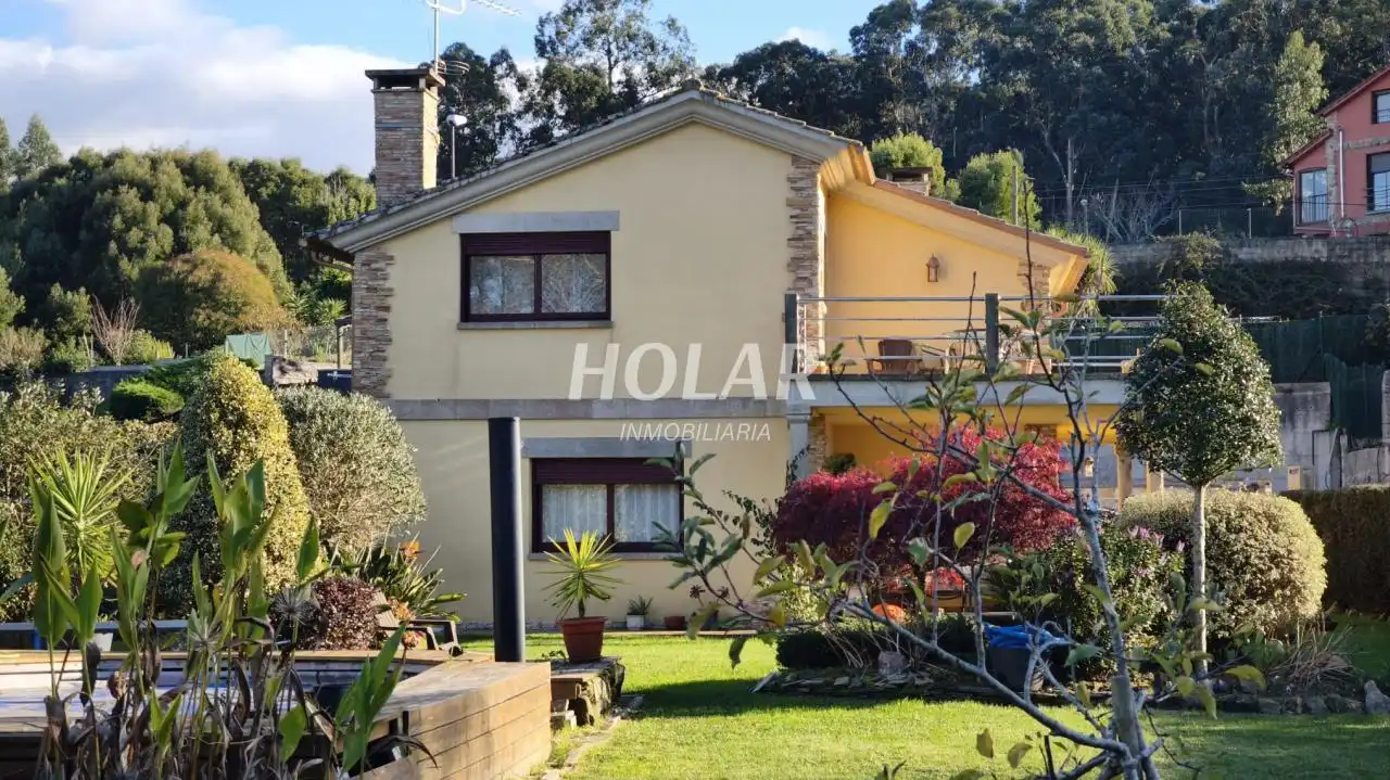 Exterior view of Houses for sale in Vigo   with Private garden, Terrace and Storage room