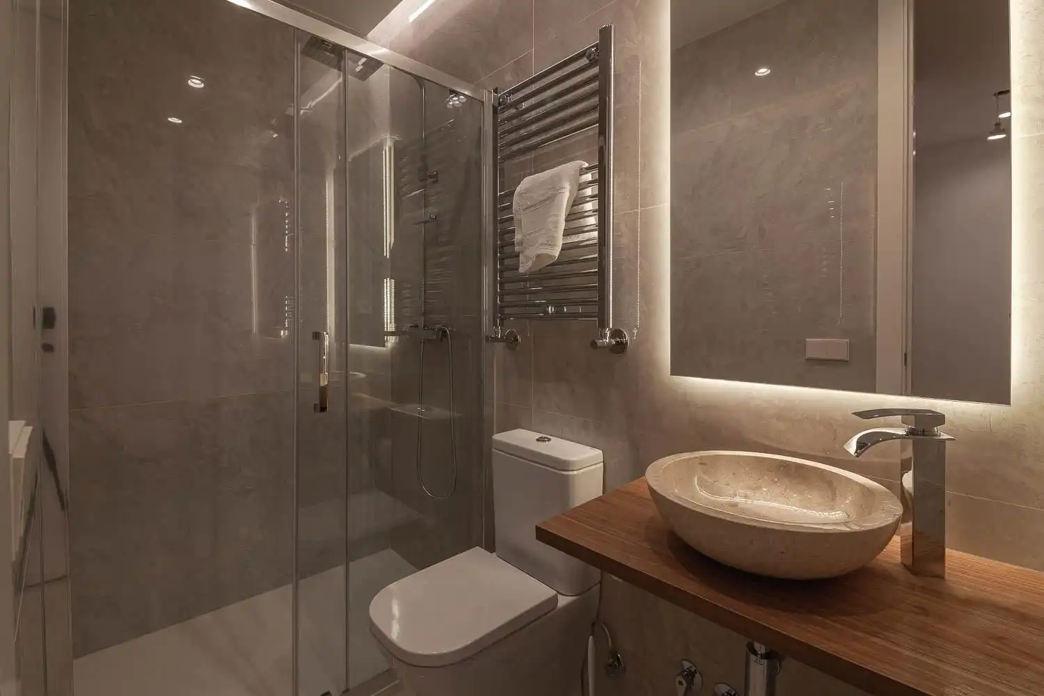 Baño de Piso en venta en Madrid con Aire acondicionado, Calefacción y Terraza