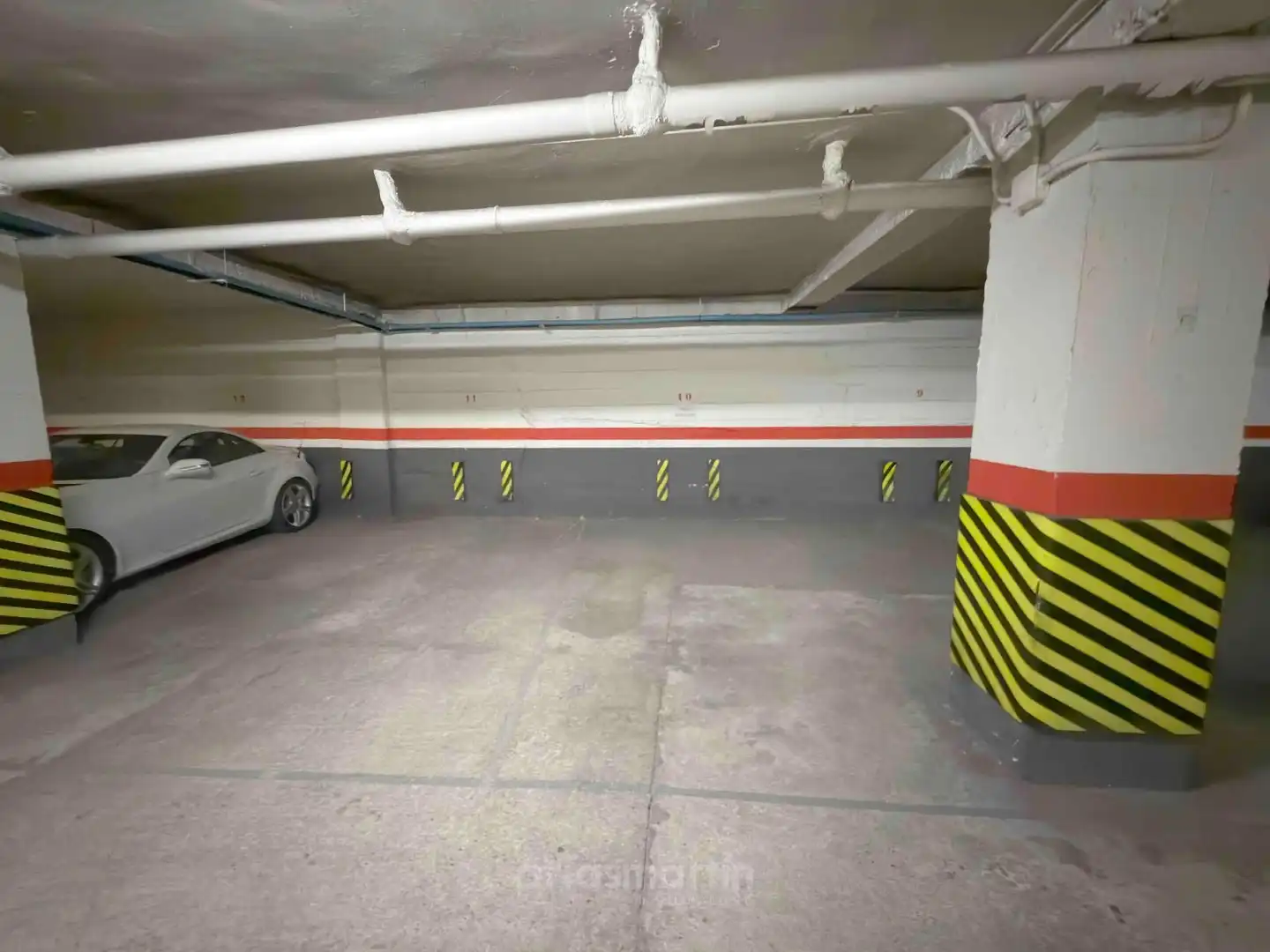 Parking de Piso en venta en Salamanca con Calefacción, Terraza y Trastero
