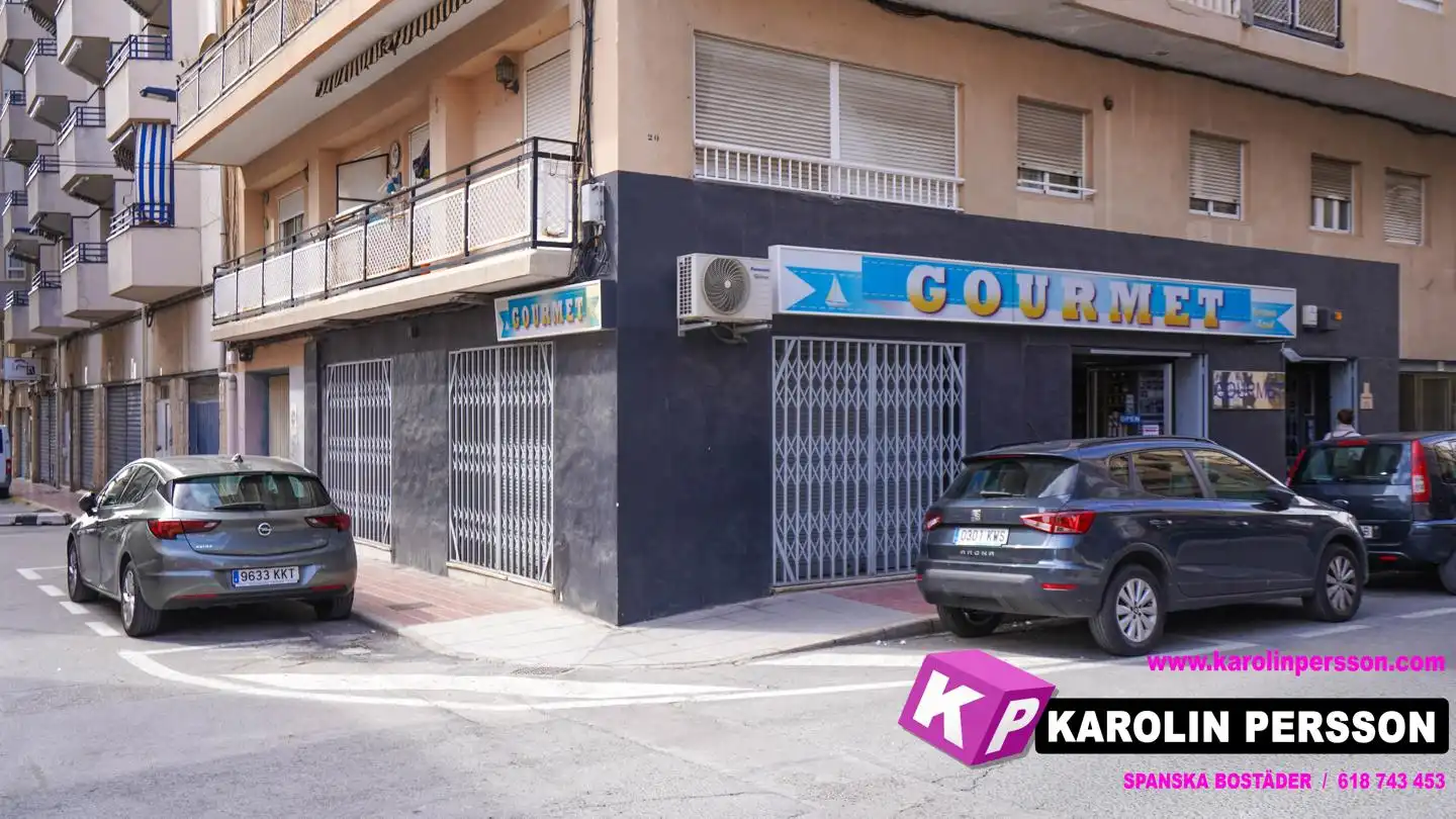 Gewerbefläche zum Verkauf in Almirante Antequera