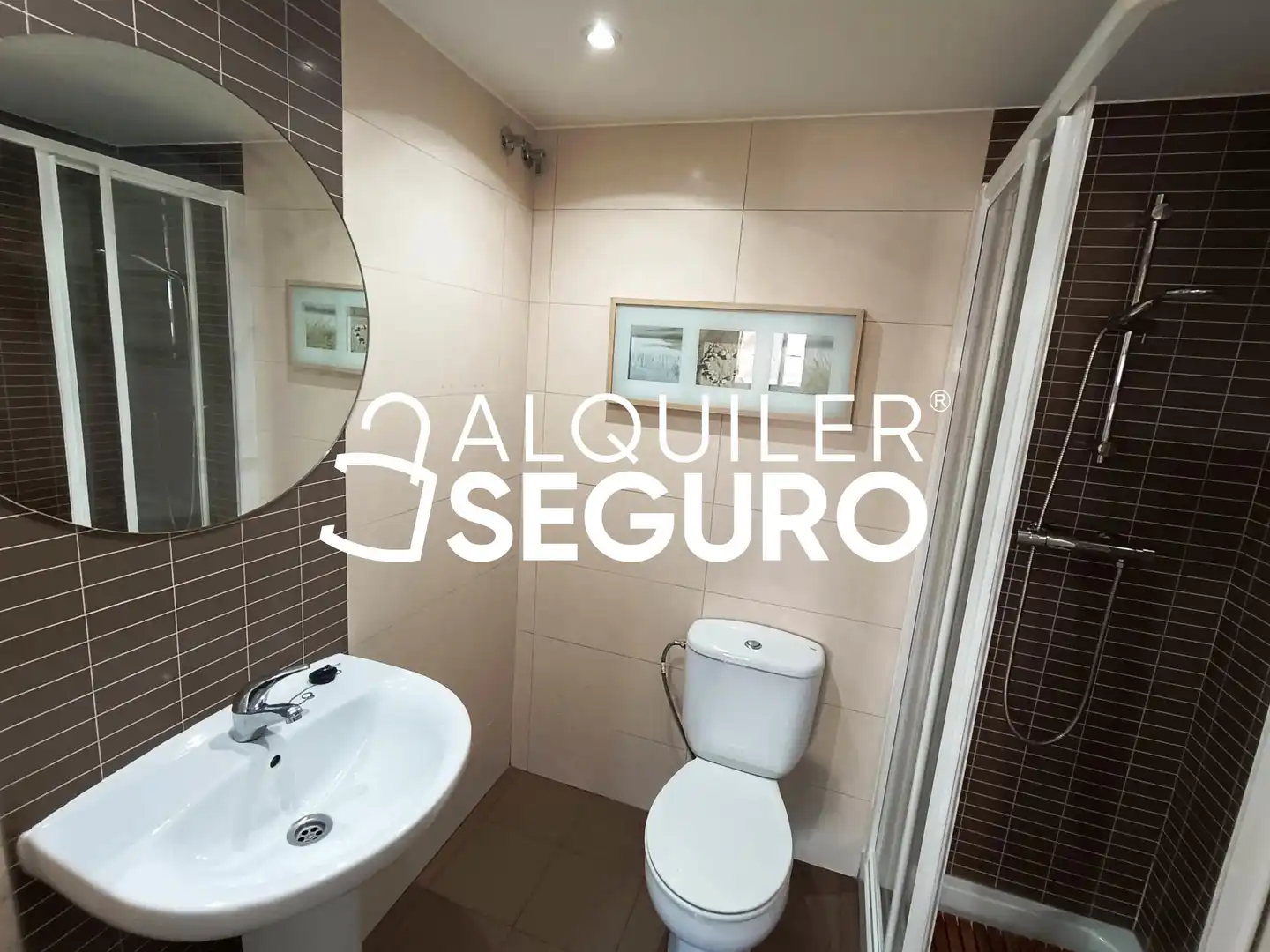 Baño de Piso de alquiler en Tenería I – La Tenería II