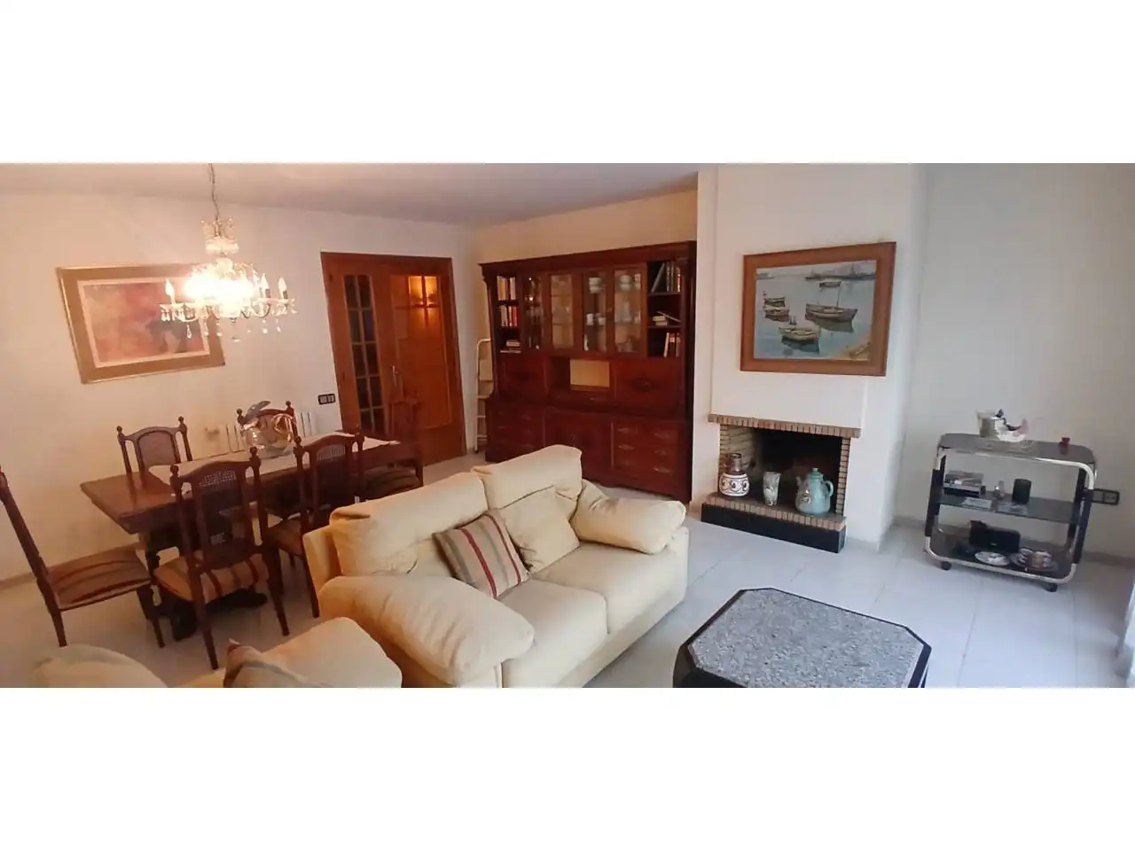 Houses for sale in Avenida Abad Marcet, Zona Esportiva